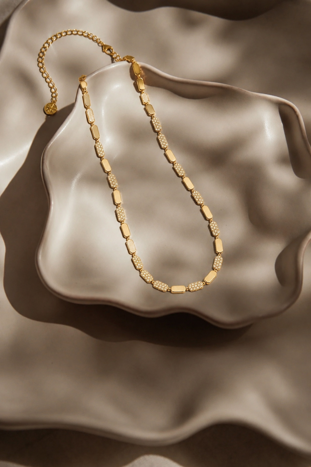 Atheer necklace