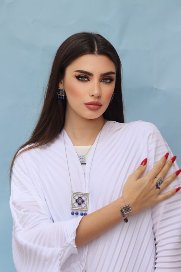 الميث فضي أزرق داكن طقم كامل