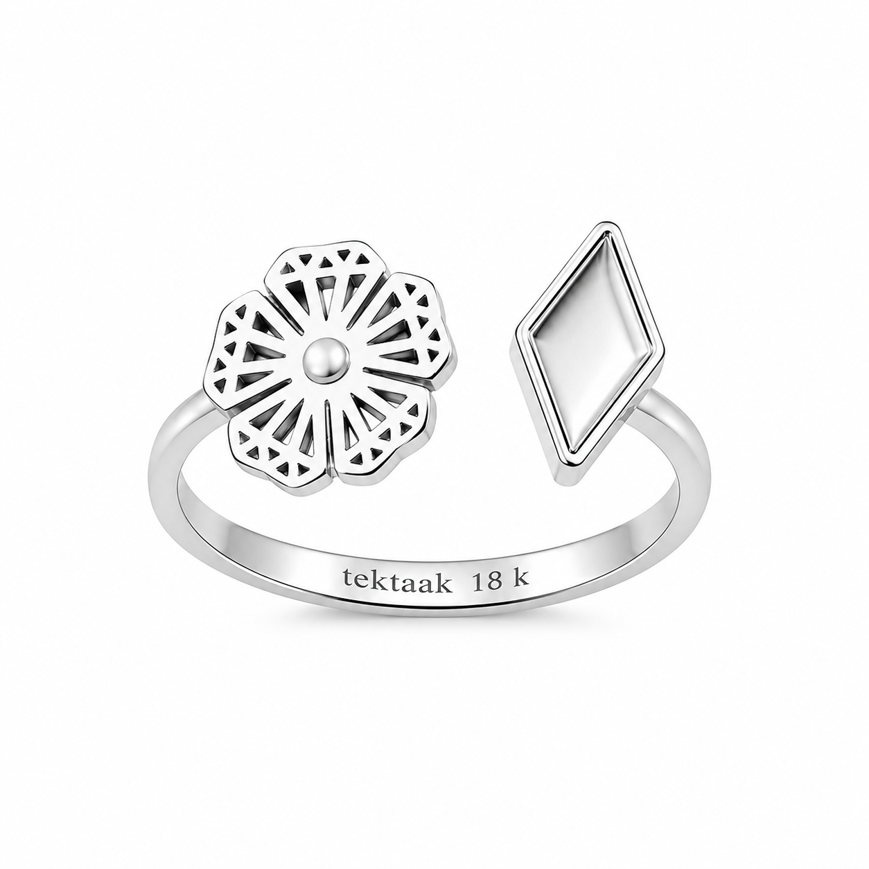 Al Manthora Silver Ring