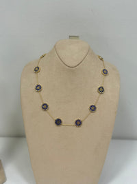 قلادة Monof Gold Dark Blue بـ 10 زهور