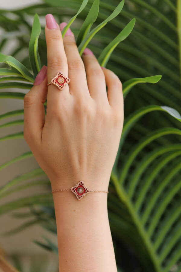 New Blossom Rose Gold Red Bracelet