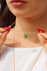Sun of UAE Gold Green Short Necklace