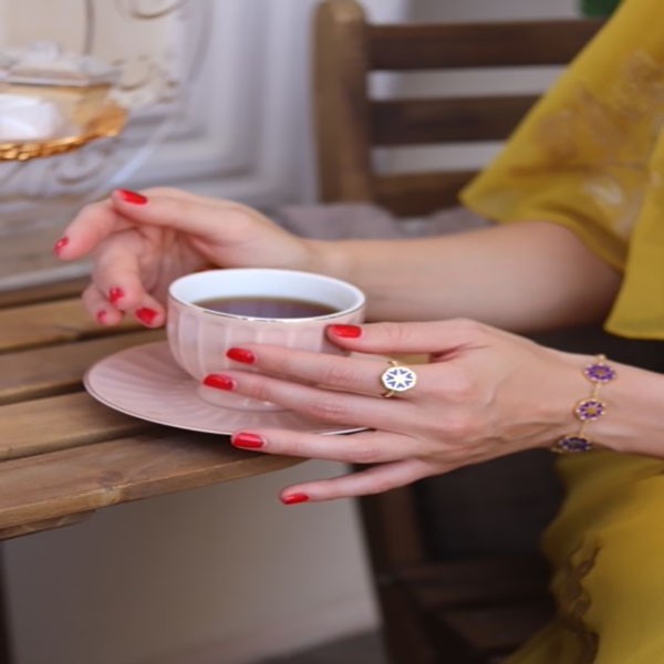 Monof dark blue Ring – rose gold dark blue stone